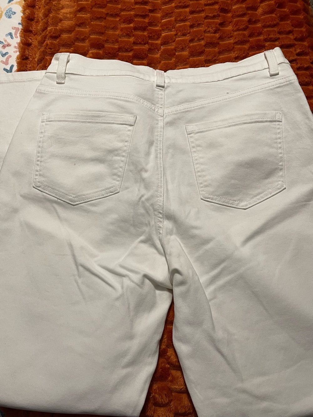 Gloria Vanderbilt Straight Leg Jeans in White - Picture 2 of 3